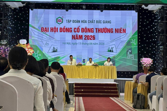 Hóa chất Đức Giang (DGC) đón tin vui