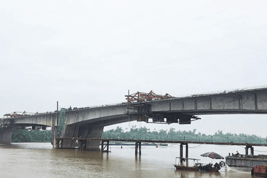 Chính thức hợp long cây cầu đầu tiên vượt sông Thái Bình, kết nối Bắc Ninh - Hải Phòng