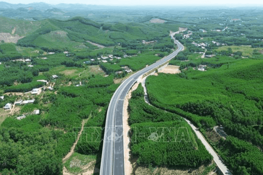 Chỉ vài ngày nữa, chính thức thông xe tuyến cao tốc 66km nối liền 2 thành phố trực thuộc Trung ương của Việt Nam