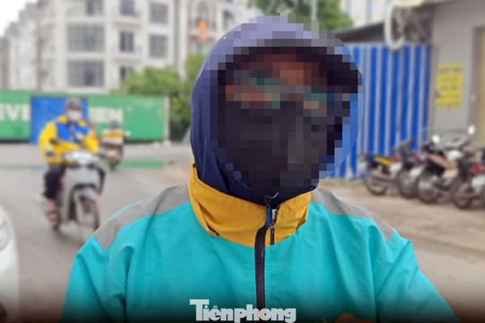 Bảo vệ tại một dự án bất động sản ở Hoàng Mai tác động liên tiếp vào một nam shipper vô tội