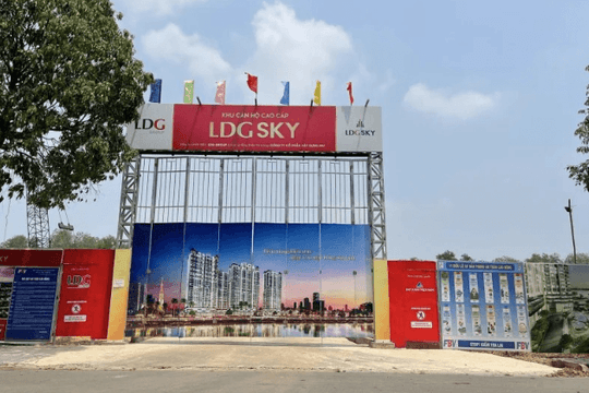Từ khoản nợ trái phiếu 987 tỷ đến hơn 1.700 căn hộ tại dự án LDG Sky: Quyền lợi khách hàng sẽ ra sao nếu dự án đổi chủ?