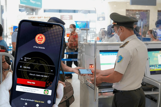 Cách tra cứu nợ thuế, tình trạng tạm hoãn xuất cảnh trước kỳ nghỉ 2/9