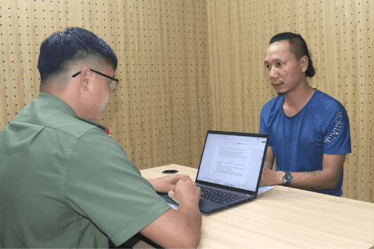 Bắt người đàn ông thả diều khiến 16 chuyến bay ở Tân Sơn Nhất bị ảnh hưởng
