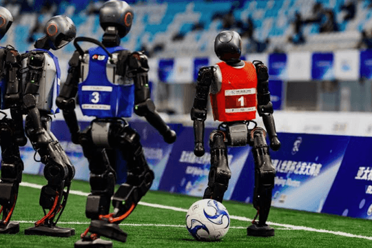Chưa từng có trong lịch sử: Hơn 2.000 robot hình người tới Bắc Kinh thi đấu, Trung Quốc bỏ xa Mỹ và Nhật Bản