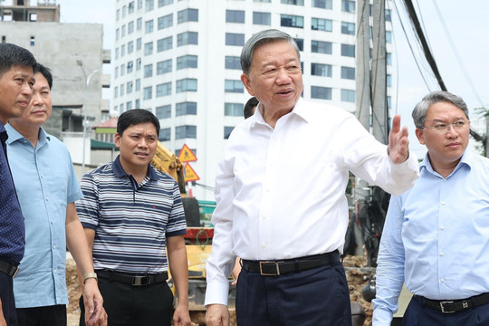 Tổng Bí thư, Chủ tịch nước chỉ đạo sớm thông xe toàn tuyến đường Vành đai 1