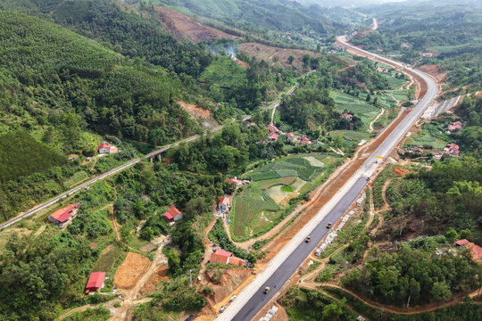Đèo Cả cập nhật loạt dự án trọng điểm dịp 2/9, một cao tốc đang vượt tiến độ tới 6 tháng