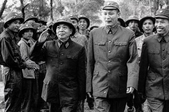 Việt Nam chính thức có trường học mang tên vị Tư lệnh Trường Sơn huyền thoại