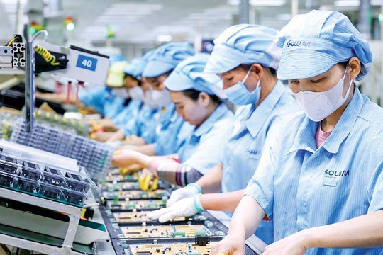 Tăng lực kéo “cỗ xe tam mã”