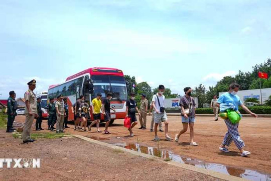 Tiếp nhận 86 người Việt bị bắt tại Campuchia