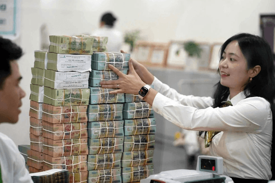 Lợi nhuận tăng hai chữ số nhưng P/B thấp nhất 10 năm: Khoảng trống định giá kéo dòng tiền trở lại nhóm cổ phiếu ngân hàng?