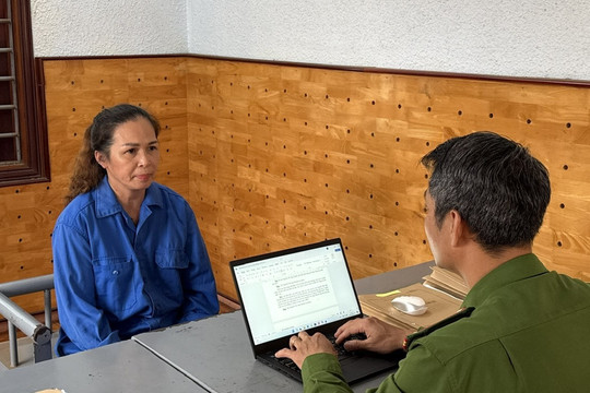 Khởi tố Giám đốc Nguyễn Thị Nga Huyền, 49 tuổi cùng 9 cán bộ bảo vệ rừng
