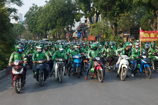 Báo quốc tế: Tài xế Grab tại Việt Nam kêu gọi tẩy chay ứng dụng trong 2 ngày vì thu nhập lao dốc