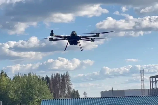 Việt Nam bắt tay Nga ở 3 công nghệ chiến lược: Vệ tinh, UAV, hydrogen xanh