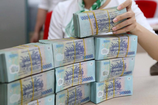 Lạm phát trở lại, lãi suất khó giảm: Người đang vay tiền cần biết điều này