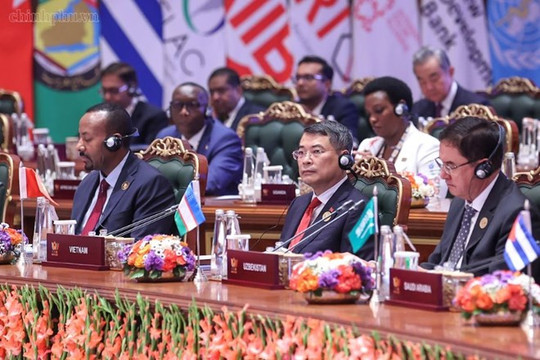 Thủ tướng Lê Minh Hưng đề xuất 3 định hướng lớn tại BRICS 18, mở động lực tăng trưởng mới