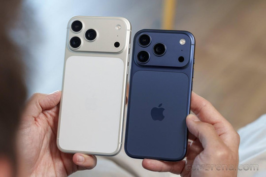 iPhone 18 Pro Max xuất hiện diễn biến lạ sau hơn 1 tuần mở bán: Màu đen cũng cháy hàng, giá chợ ngoài chênh tới 6 triệu đồng