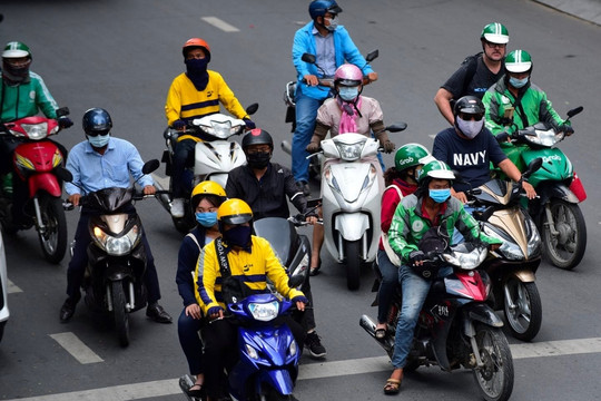 Đề xuất Grab, Be, Green SM… cùng đóng BHXH bắt buộc cho tài xế