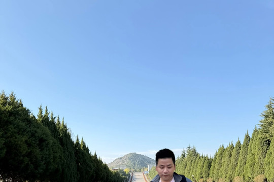 Thu nhập của Khoa Pug