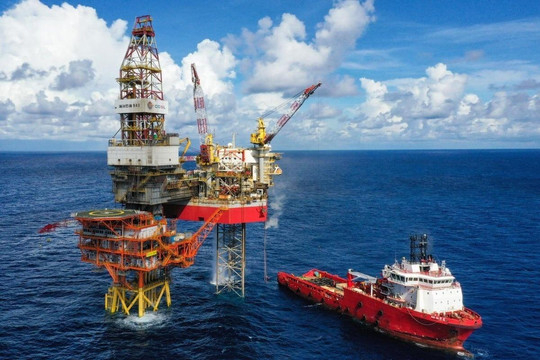 Phát hiện mỏ dầu trên 200 triệu m³ sau khi hạ giàn khoan xuống 5.000m, đáp ứng đủ nhu cầu của người dân