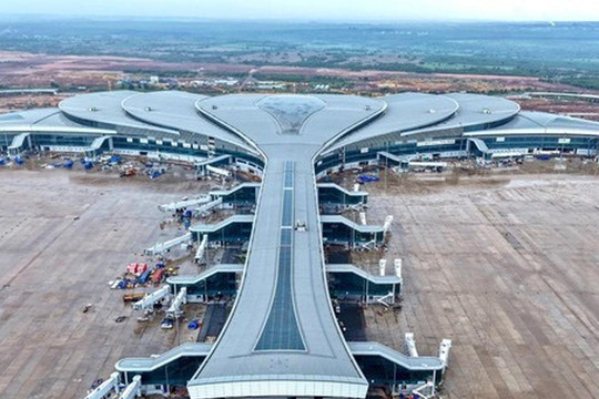 Mức giá dịch vụ phục vụ hành khách tại siêu sân bay Long Thành: Bay quốc nội là 90.909 đồng/hành khách, bay quốc tế là 25 USD/hành khách