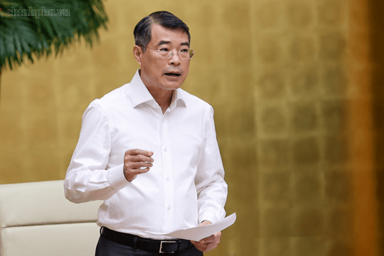 Thủ tướng chỉ đạo ‘nóng’: Không tăng giá điện, kiểm soát chặt xăng dầu để giữ mục tiêu lạm phát