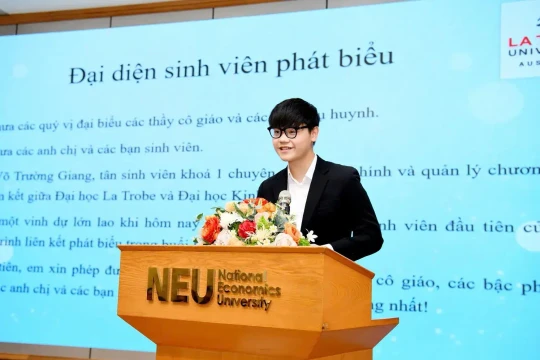 Cháu nội Đại tướng Võ Nguyên Giáp: Đạt IELTS 8.0, thủ khoa đầu vào đại học của Úc, từng được vinh danh là 'Sinh viên xuất sắc và có ảnh hưởng năm 2024'
