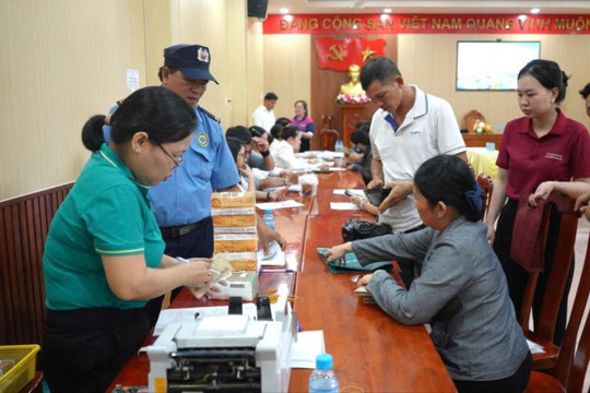 Một người dân vừa trở thành 'tỷ phú' nhờ tiền bồi thường, cầm về hơn 7 tỷ đồng để nhường đất cho tuyến đường dài 3,1 km