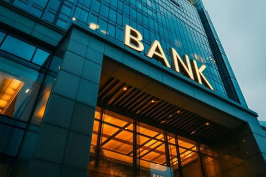 Thêm một ngân hàng cán đích 100.000 tỷ đồng vốn điều lệ