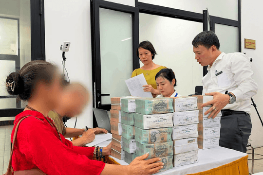 Một người dân vừa trở thành 'tỷ phú' nhờ tiền bồi thường, cầm về hơn 15 tỷ đồng để nhường đất cho tuyến quốc lộ dài nhất cả nước