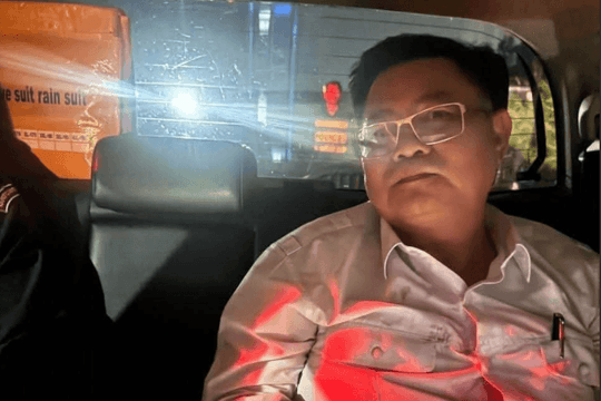 Bắt khẩn cấp Phó Tổng Giám đốc Bộ Mỏ và Năng lượng vì bắn trọng thương con trai ruột ở Campuchia