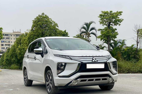MPV 7 chỗ Mitsubishi Xpander giá chỉ 300 triệu, khách gia đình Việt ưng ‘chốt’ có xe đi luôn nhưng có ‘đánh đổi’