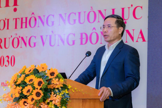 NHNN cùng TP. HCM bàn cách khơi thông nguồn vốn 757.000 tỷ đồng cho 15 dự án trọng điểm