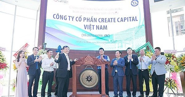 Create Capital Việt Nam (CRC) đặt mục tiêu doanh thu 2022 gấp 3 lần cùng kỳ, lên kế hoạch tăng vốn và thay đổi ngành nghề