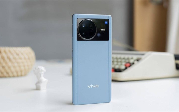 Vivo X80 Pro lộ diện: Sở hữu con chip MediaTek Diimensity 9000, camera "siêu to khổng lồ"