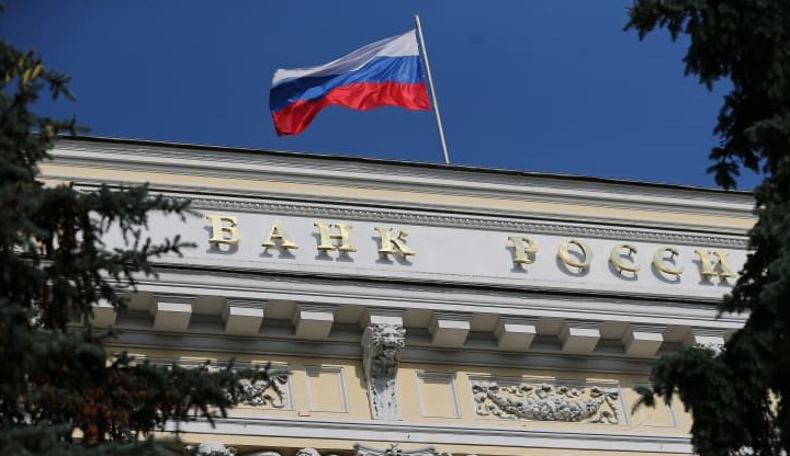 Dự trữ ngoại hối của Nga sụt giảm báo động