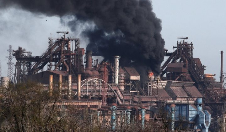 Ukraine dừng xuất khẩu khí đốt, than đá và dầu nhiên liệu
