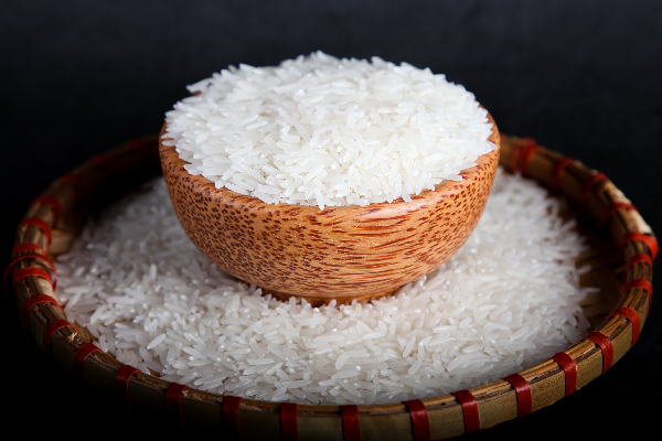 Ấn Độ ban hành lệnh cấm, giá gạo xuất khẩu Việt Nam tăng từng ngày