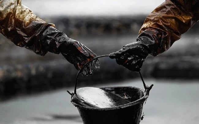 Thị trường mất cân đối - Dấu hiệu kỷ nguyên dầu thô giá rẻ đã kết thúc?