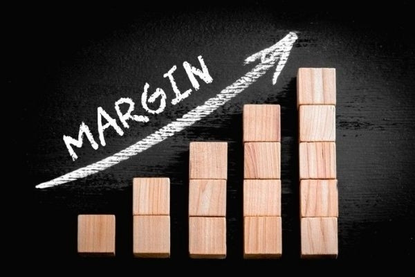 Dòng tiền đổ về thị trường chứng khoán, cho vay margin “nóng” trở lại