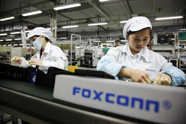 Foxconn công bố tuyển dụng với mức thưởng nghìn đô cho công nhân sản xuất iPhone 15