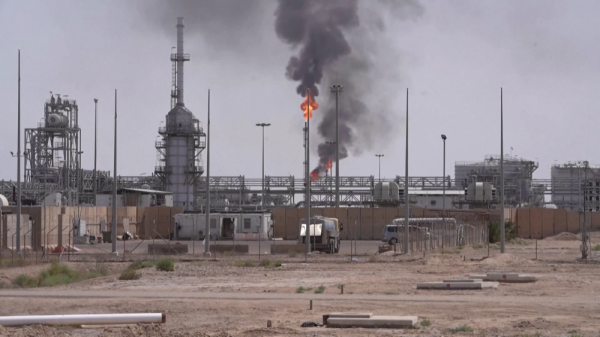 Nga và Saudi Arabia cắt giảm sản lượng dầu, bong bóng giá dầu có trở lại?