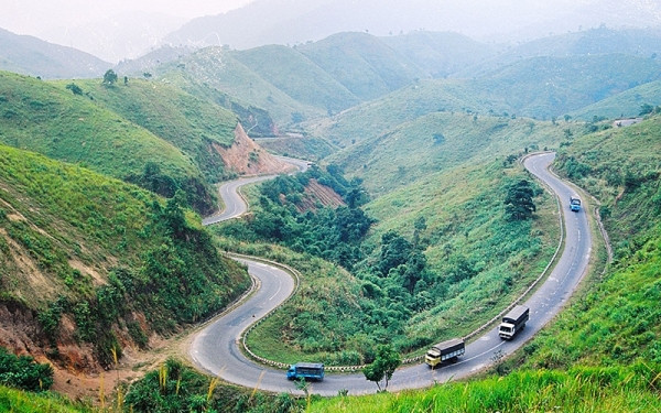 Khởi công dự án đường hơn 760 tỷ đồng kết nối giao thông Quảng Nam với Tây Nguyên