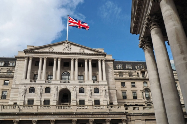 BoE có thể sẽ tăng lãi suất lần thứ 14 liên tiếp lên mức cao nhất trong 15 năm