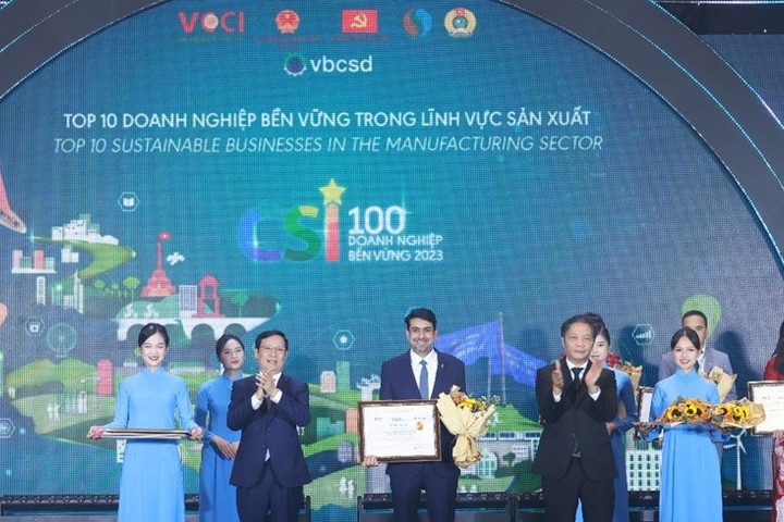 Coca-Cola được vinh danh Top 3 Doanh nghiệp bền vững Việt Nam 2023