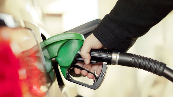 Giá xăng dầu hôm nay 13/1/2024 tiếp tục đi lên, hướng mốc 80 USD/thùng