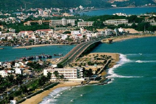 Một tỉnh ven biển Nam Trung Bộ được quy hoạch có đến 18 đô thị với 2 thành phố trực thuộc
