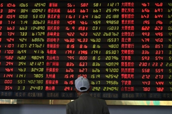 Trung Quốc đình chỉ cho vay cổ phiếu bị hạn chế, nỗ lực ngăn đà trượt dốc của TTCK