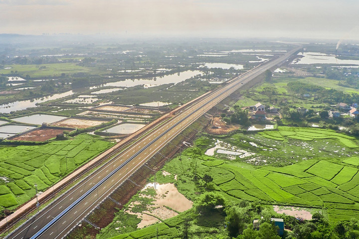 Trạm dừng nghỉ trên các tuyến cao tốc ở Quảng Ninh vẫn phải đợi?
