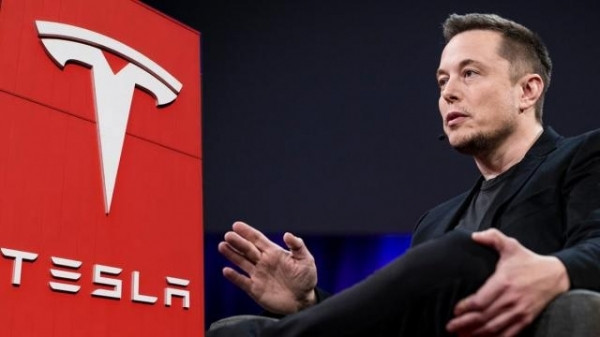 Tesla rơi vào 'vũng lầy': Lỗi do Elon Musk 'cuồng ngôn'?