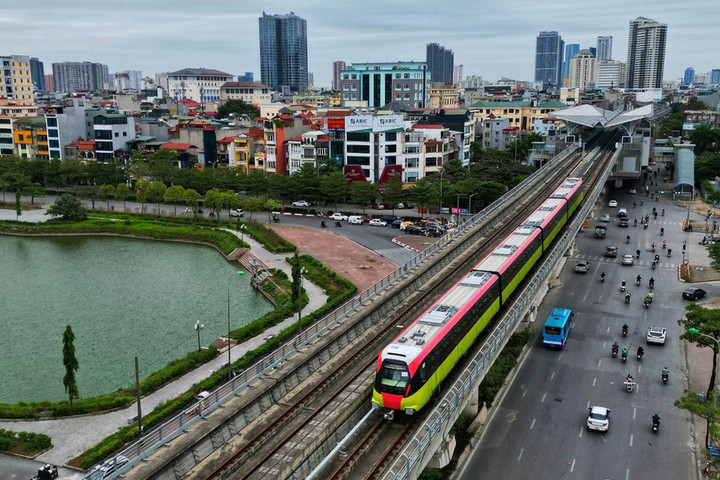 Hà Nội làm 14 tuyến đường sắt đô thị để cấm xe máy, hạn chế ô tô trong nội đô